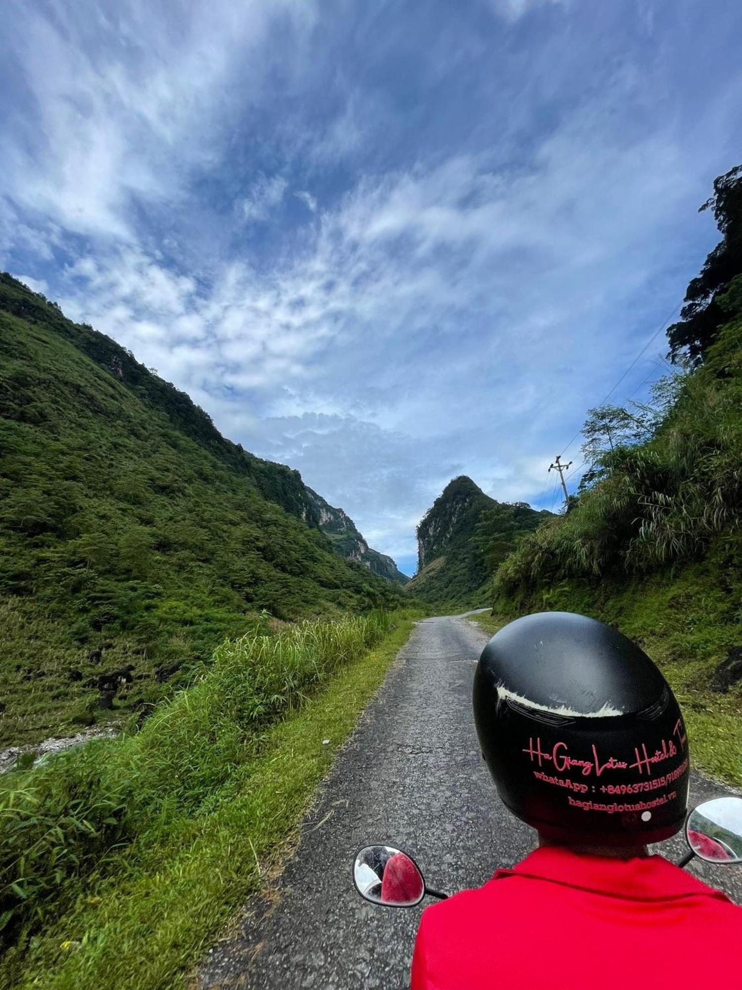 Ha Giang Lotus Hostel Motorbikes Tours Luaran gambar